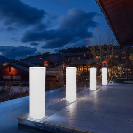 Светильник Цилиндр 40х115 питание от 220, RGB Светильник Цилиндр 40х115 питание от 220, RGB