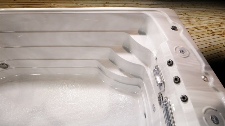 Плавательный спа-бассейн Jacuzzi J-16 PowerActive